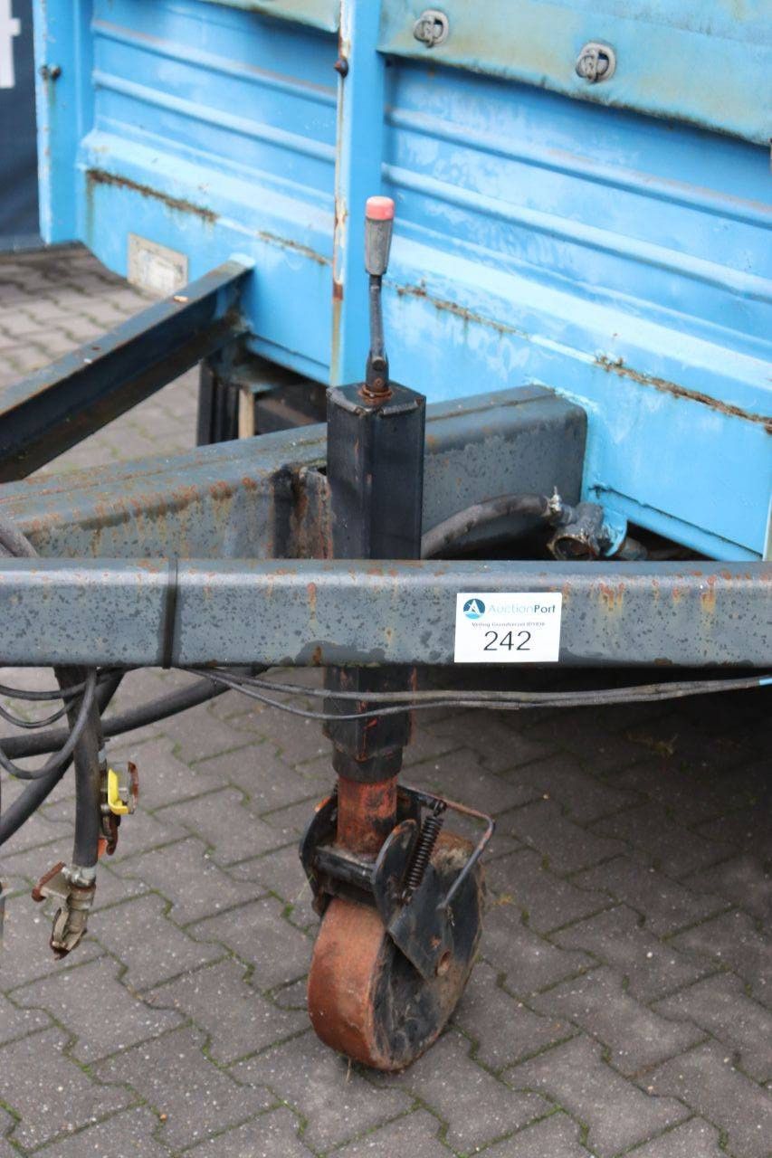 Paul Auwärter TTH-8.6 8600kg Anhänger mit Plane