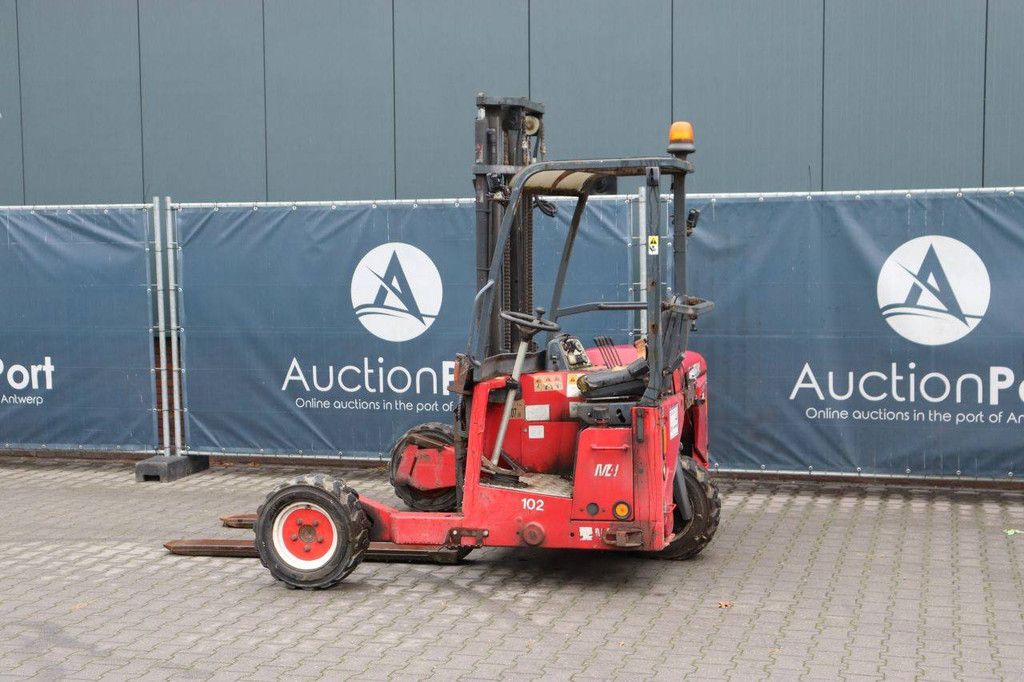 Moffett M4 20.3 Diesel-Mitnahmestapler, 2000 kg, 3,0 m, Baujahr 2009