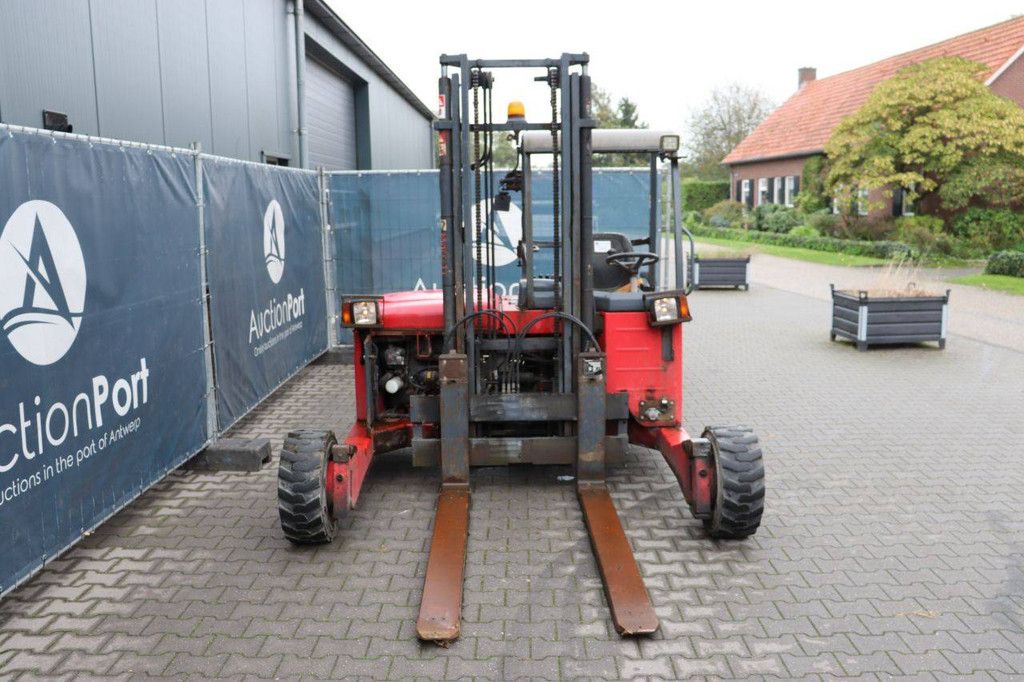 Moffett M4 20.3 Diesel-Mitnahmestapler, 2000 kg, 3,0 m, Baujahr 2009