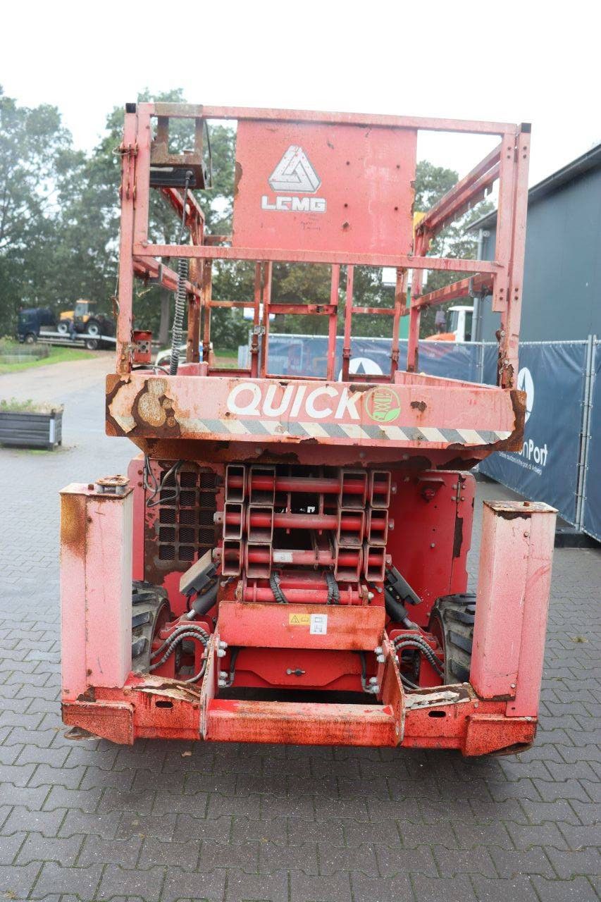 Scherenarbeitsbühne LGMG SR10180 Diesel 454 kg 11,7 m 2021