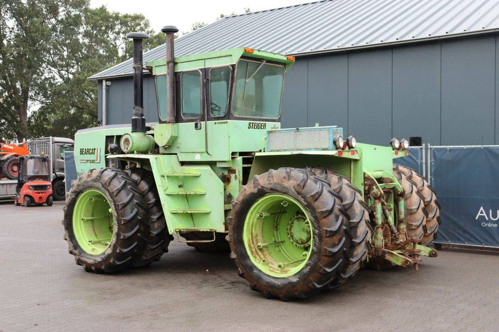 Tractor Steiger Bearcat PT225 Diesel
