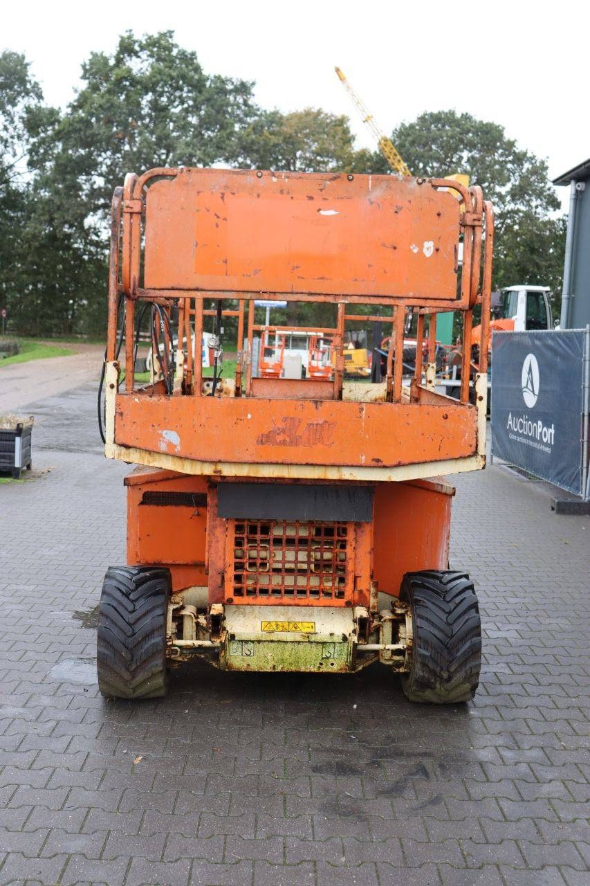 Scissor lift JLG 260MRT Diesel 570kg 9.92m