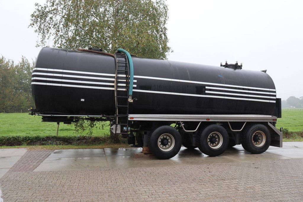 Tank semi-trailer Vlastuin FV 2006 47500kg