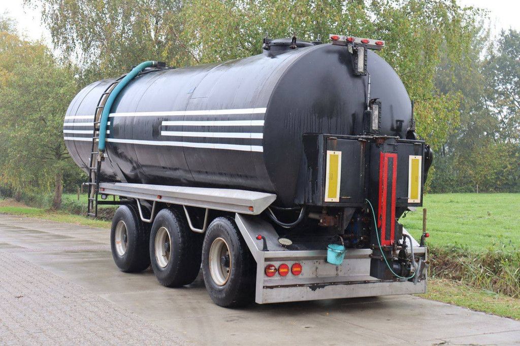 Tank semi-trailer Vlastuin FV 2006 47500kg