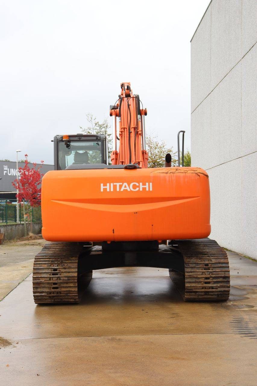 Crawler excavator Hitachi ZX210LC-3 Diesel 122kW 2012