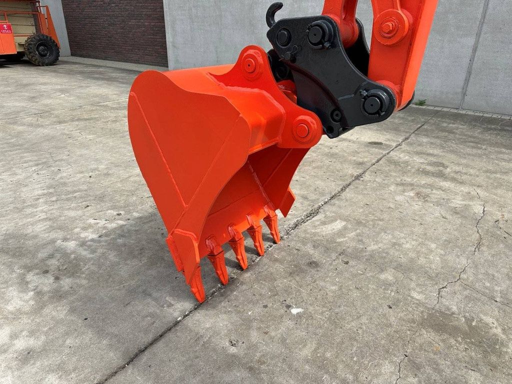 Midi-Bagger Kubota KX155-3SZ Diesel 2012