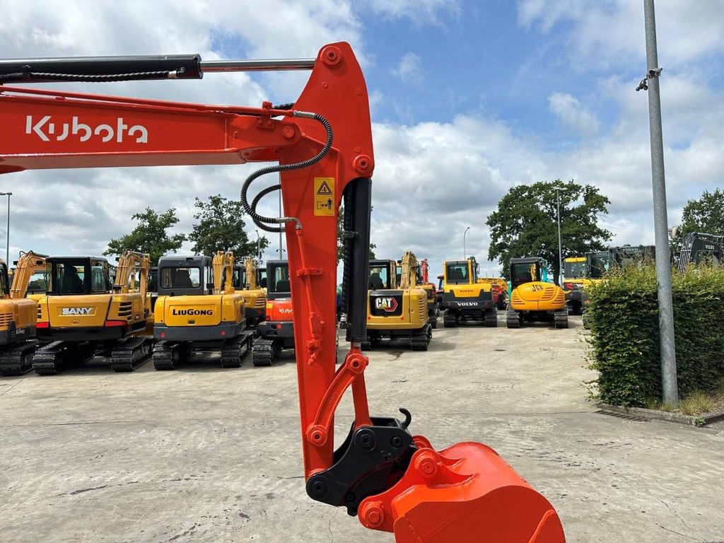 Midi-Bagger Kubota KX155-3SZ Diesel 2012