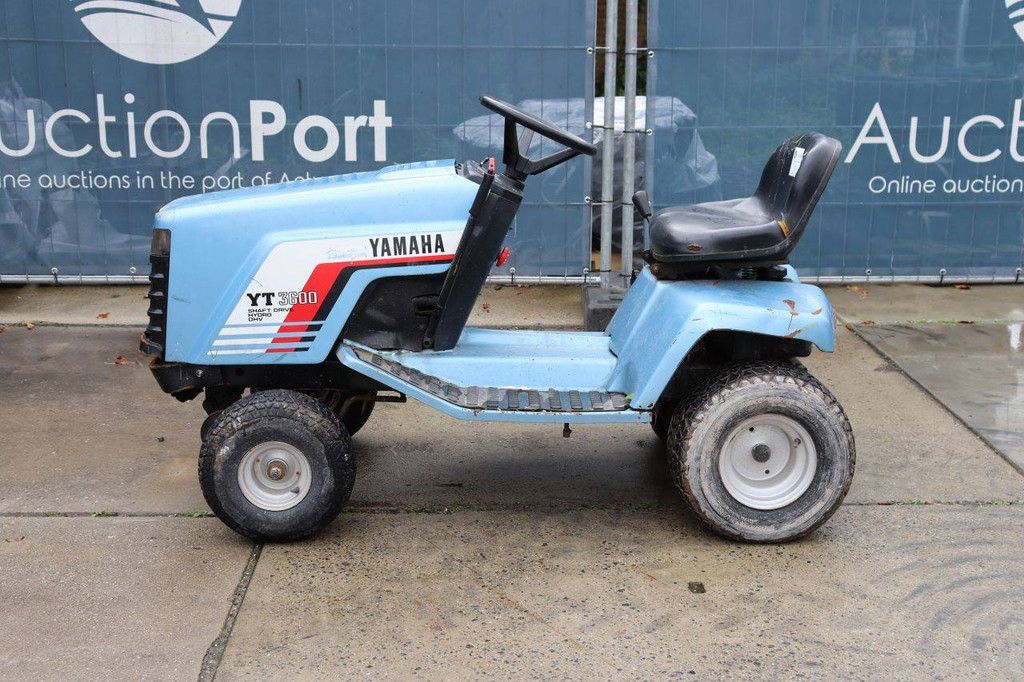 Ride-on mower Yamaha YT 3600 Petrol