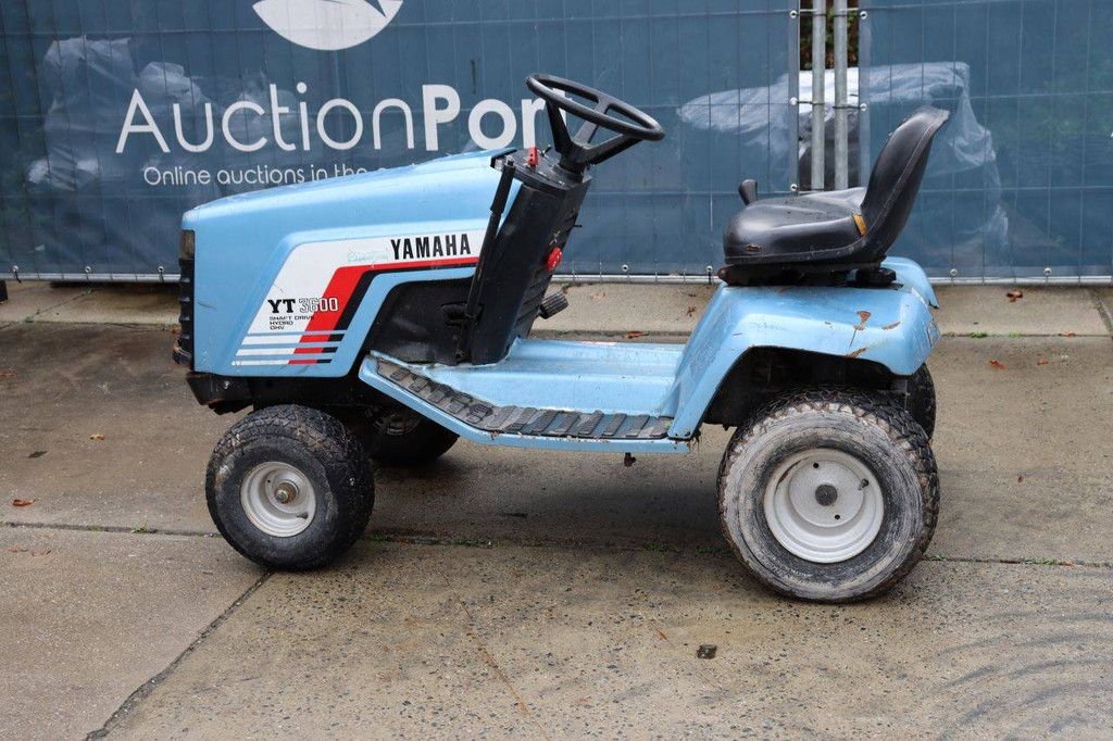 Ride-on mower Yamaha YT 3600 Petrol
