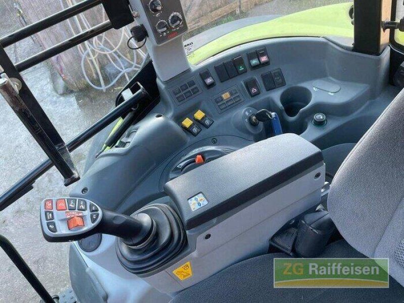 Claas Arion 470