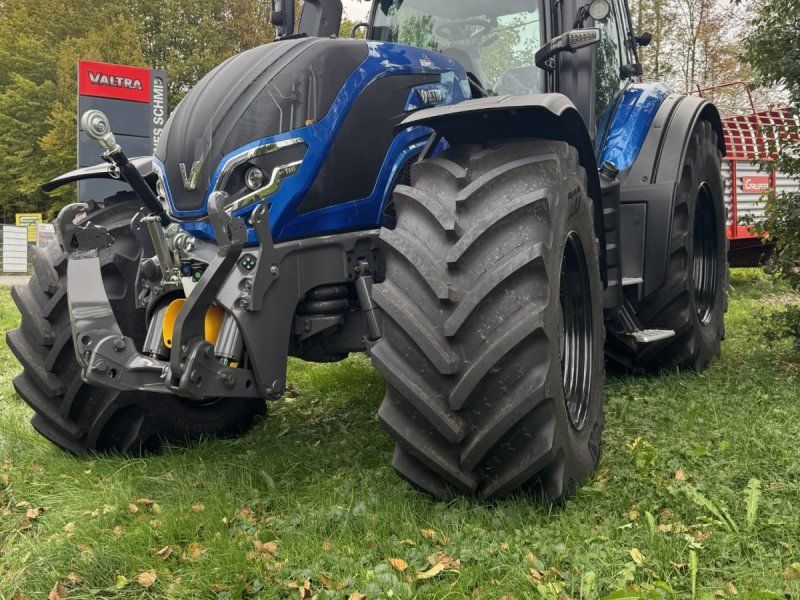 Valtra T235 D