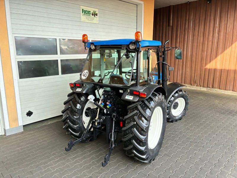 New Holland T4050 Deluxe