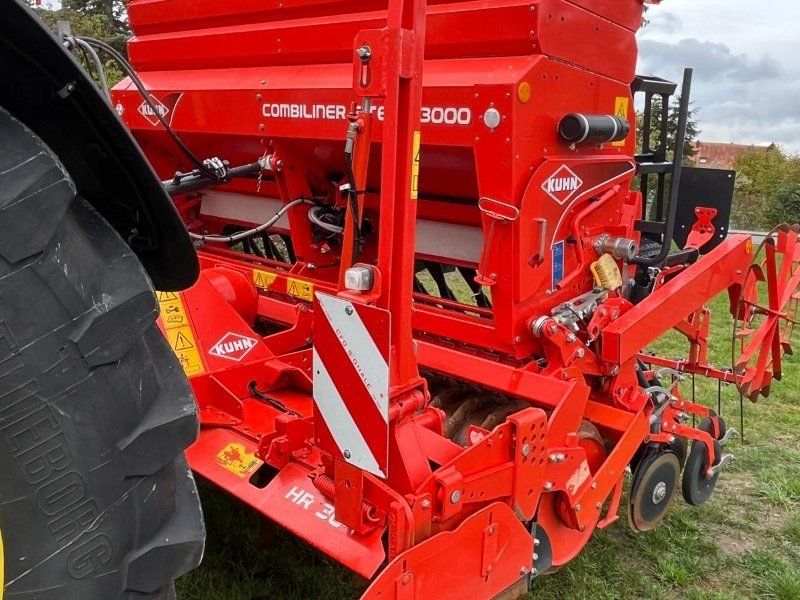 Kuhn HR304D + Sitera 3000