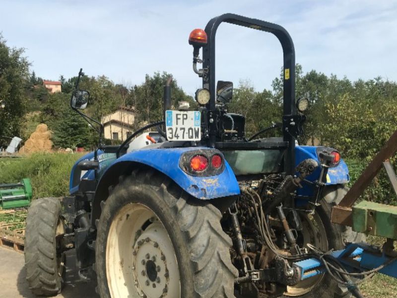 New Holland T4.75