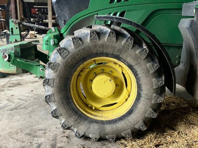 John Deere 6145R