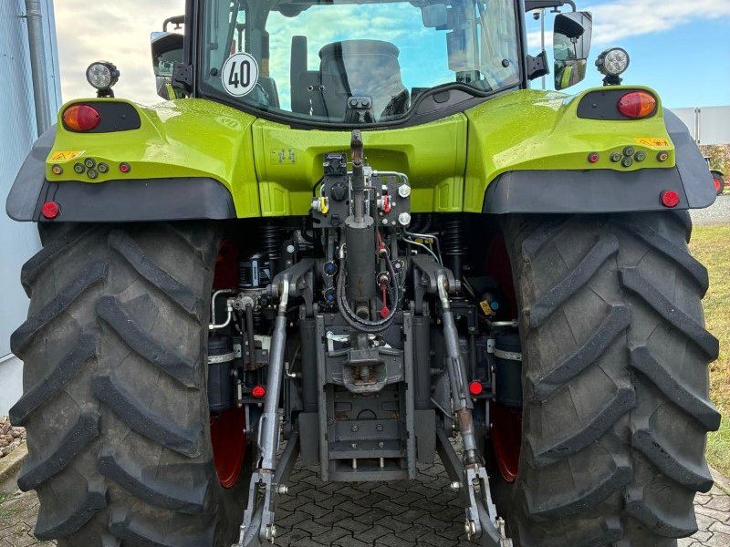 Claas Arion 650 CIS Hashift