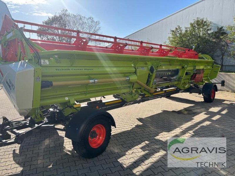 Claas TRION 750