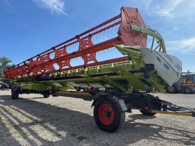 Claas Schneidwerk 1380 V Vario ca. 900 Hektar