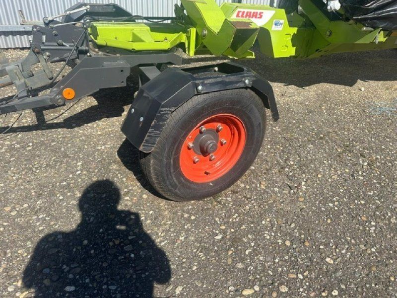 Claas Schneidwerkwagen 9,3 m