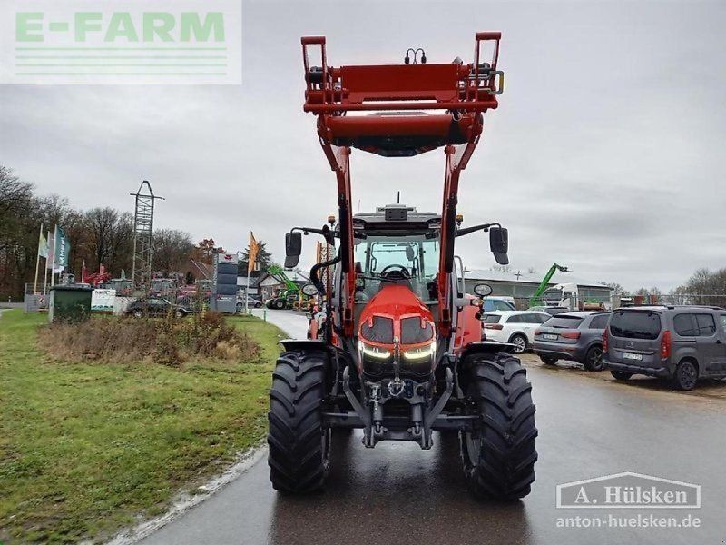 Massey Ferguson 5s.135 dyna-6 mit frontlader