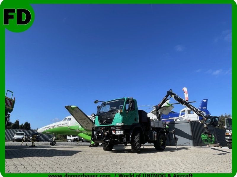 Mercedes-Benz Unimog U20 Agrar mit Kran zum Absatteln, Einzelstück, 7500 kg, F