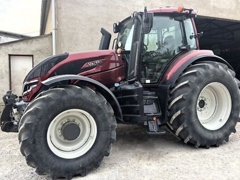 Valtra T215 VERSU