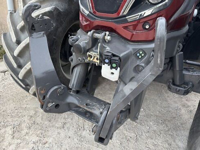 Valtra T215 VERSU