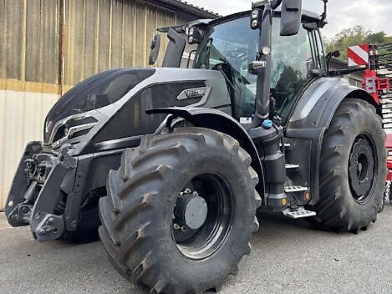 Valtra Q305