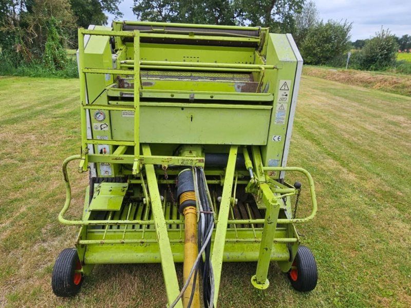 Claas Rollant 46