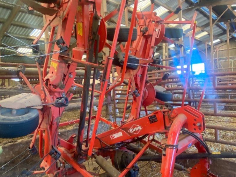 Kuhn GF 8702