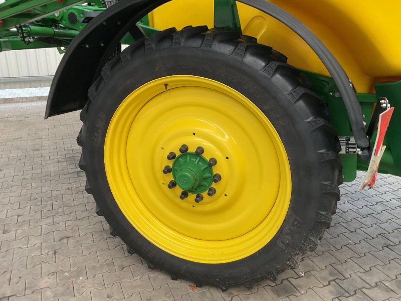 John Deere M740