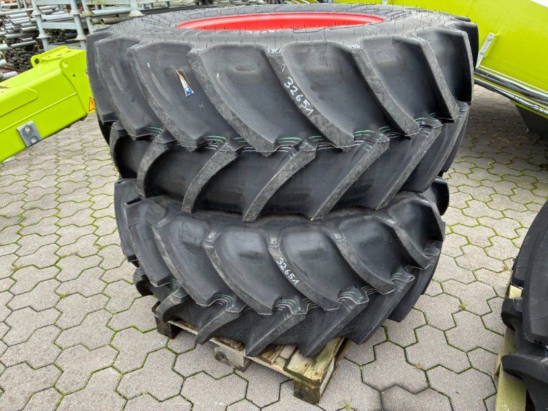 Mitas 2x 540/65R30 & 2x 650/65R42