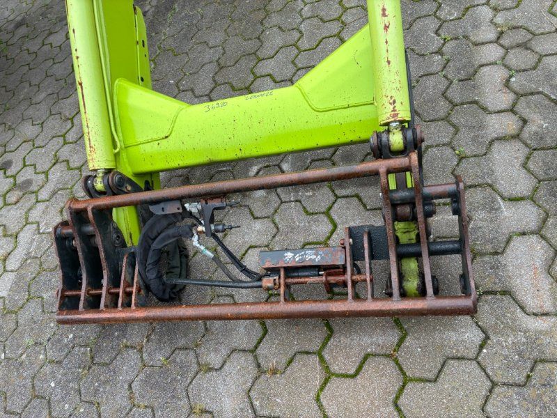 Claas FL 150