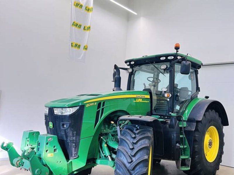 John Deere 8295R