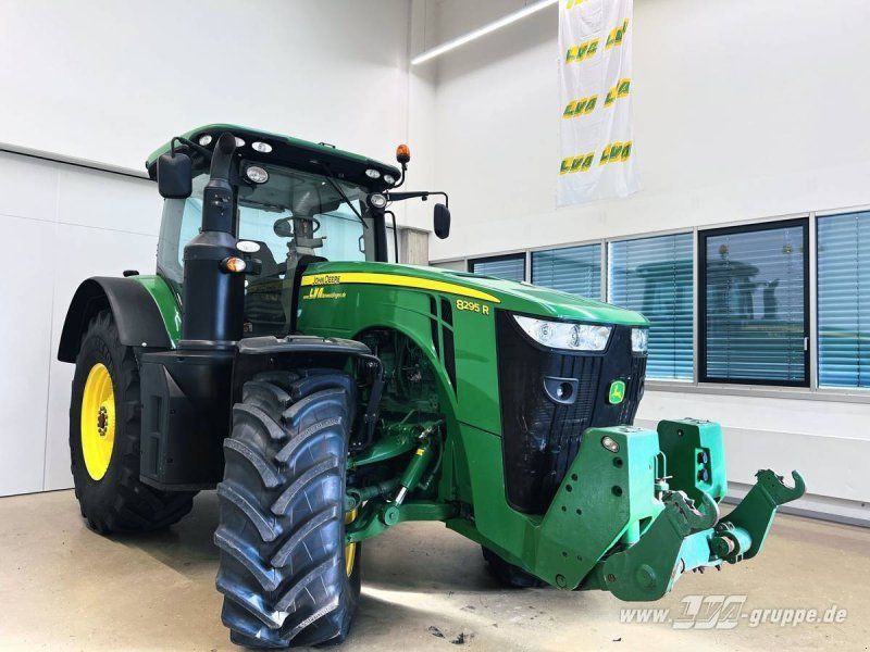 John Deere 8295R