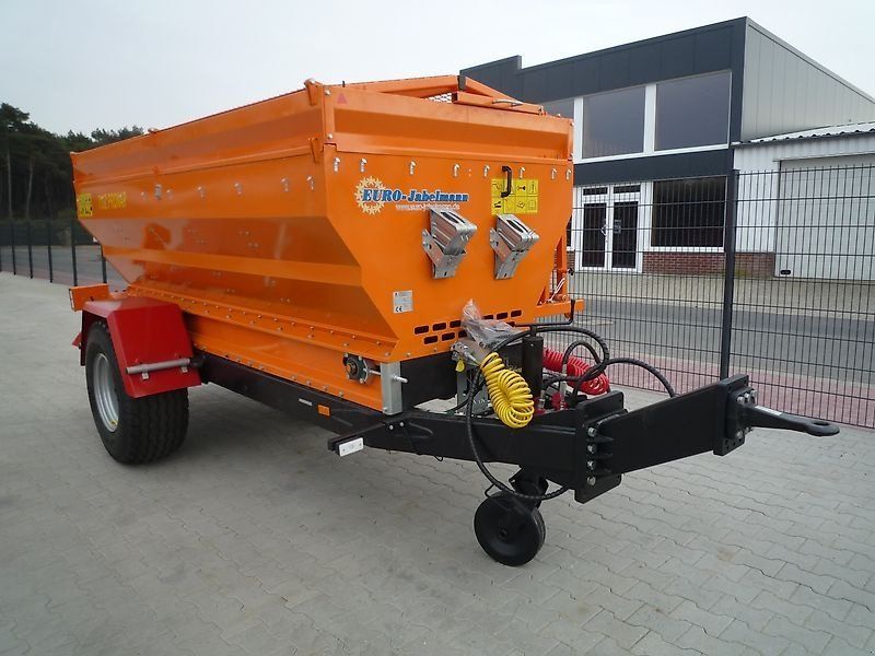 Pronar S- Salzstreuer T 132