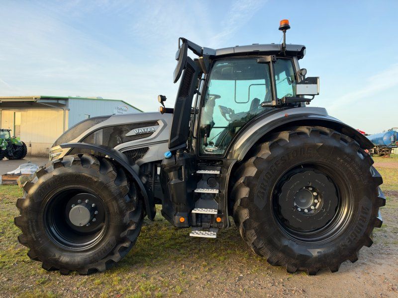 Valtra Q 265