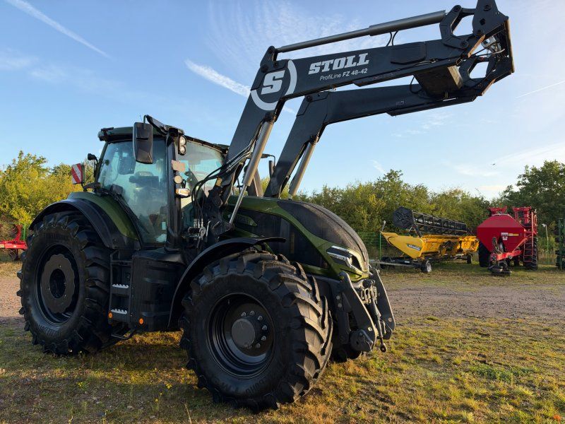 Valtra Q 245
