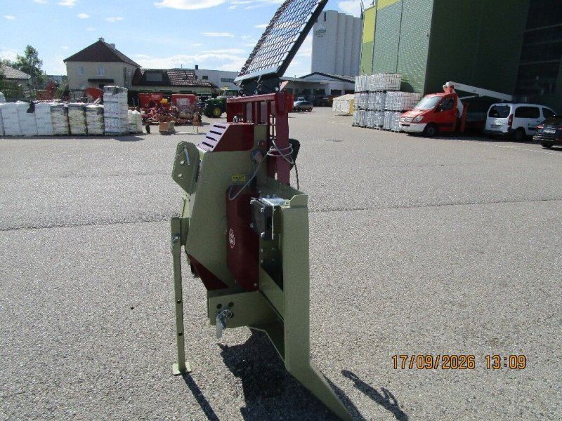 Holzknecht HS 650