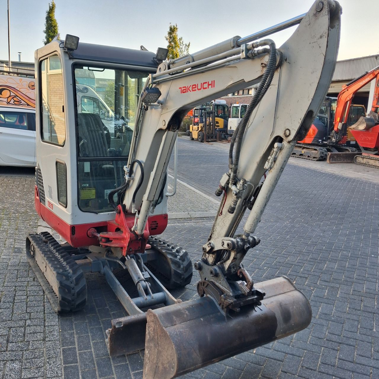 Takeuchi Tb219 Minigraver.