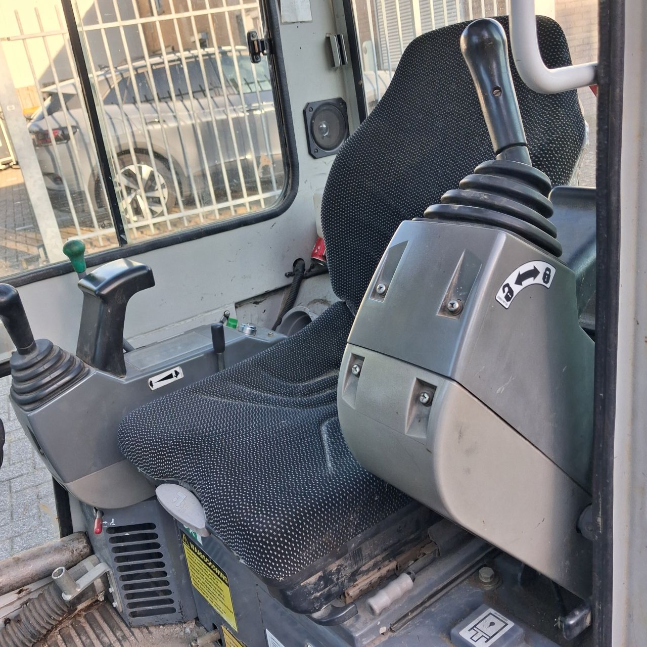 Takeuchi Tb219 Minigraver.