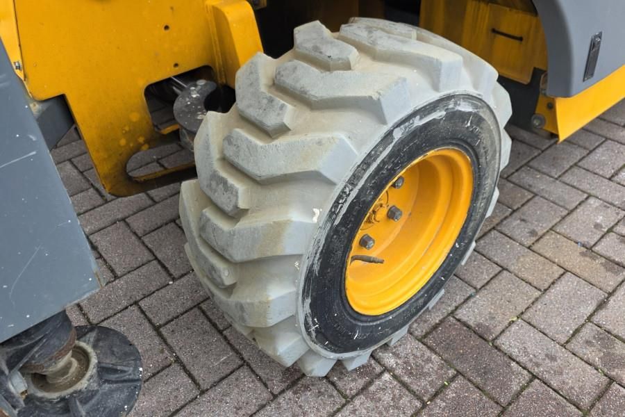 Haulotte COMPACT 10DX Diesel, 4x4 Drive, 10.2m Working Heig