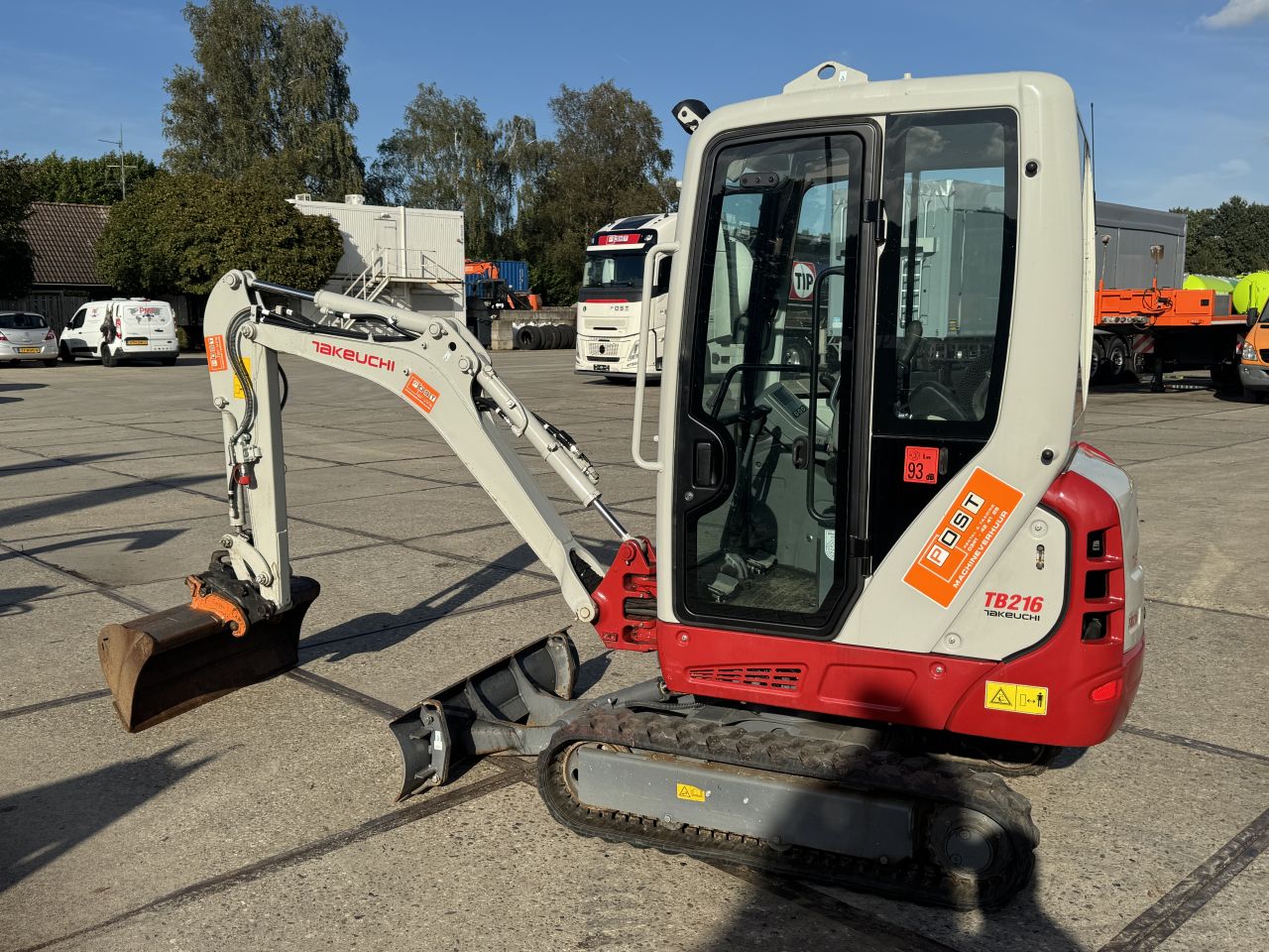 Takeuchi TB216 | Extra Hydraulische functies | Lease mogelijk