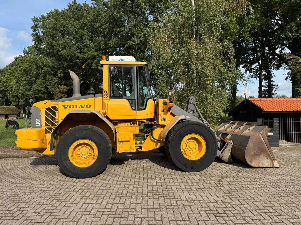 Volvo L90F CDC *First owner shovel loader