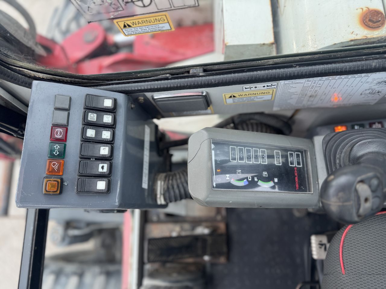 Takeuchi TB175W | Twee delige giek |