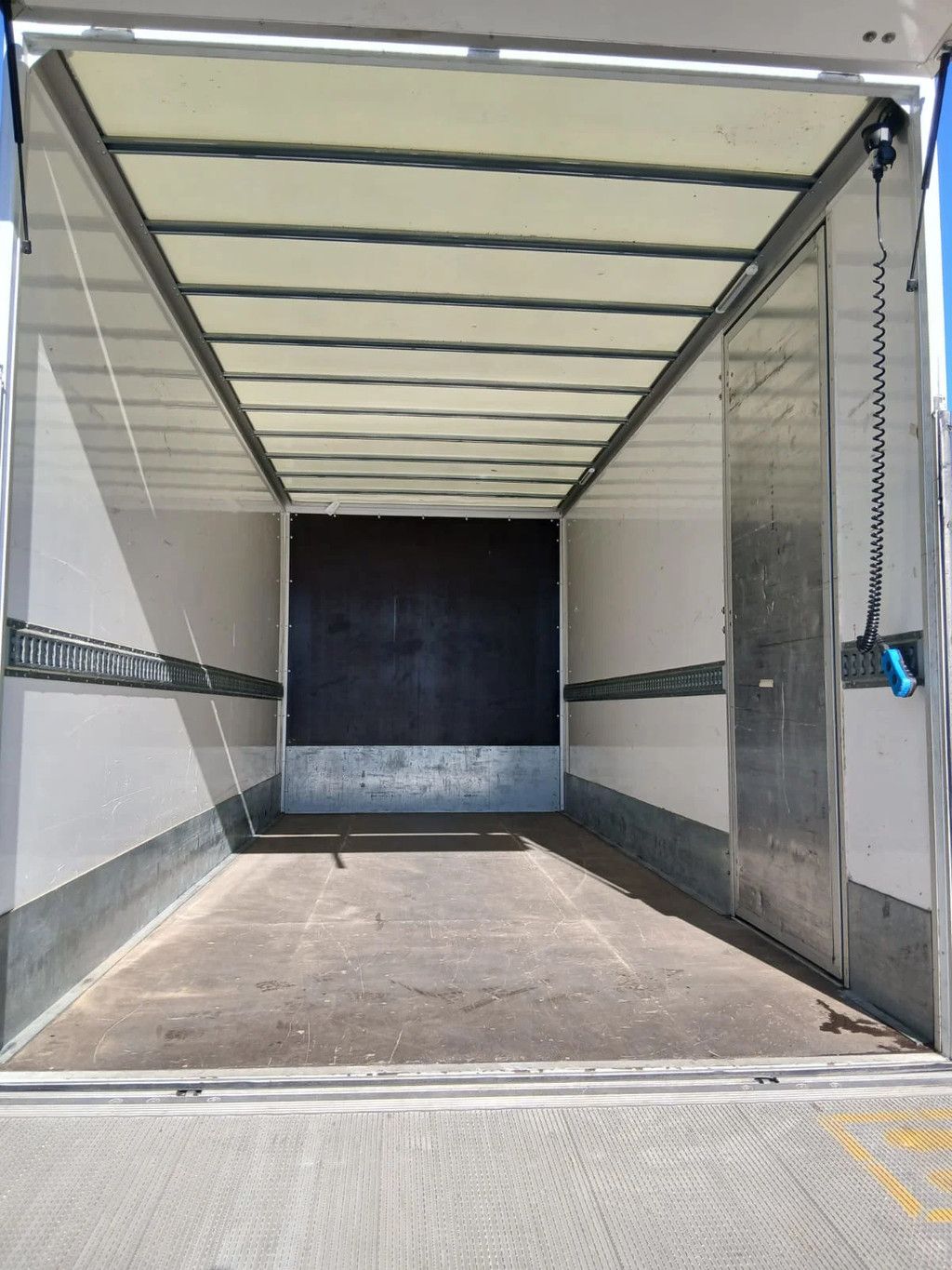 Ford Transit Gesloten clixtar 5,2 m.