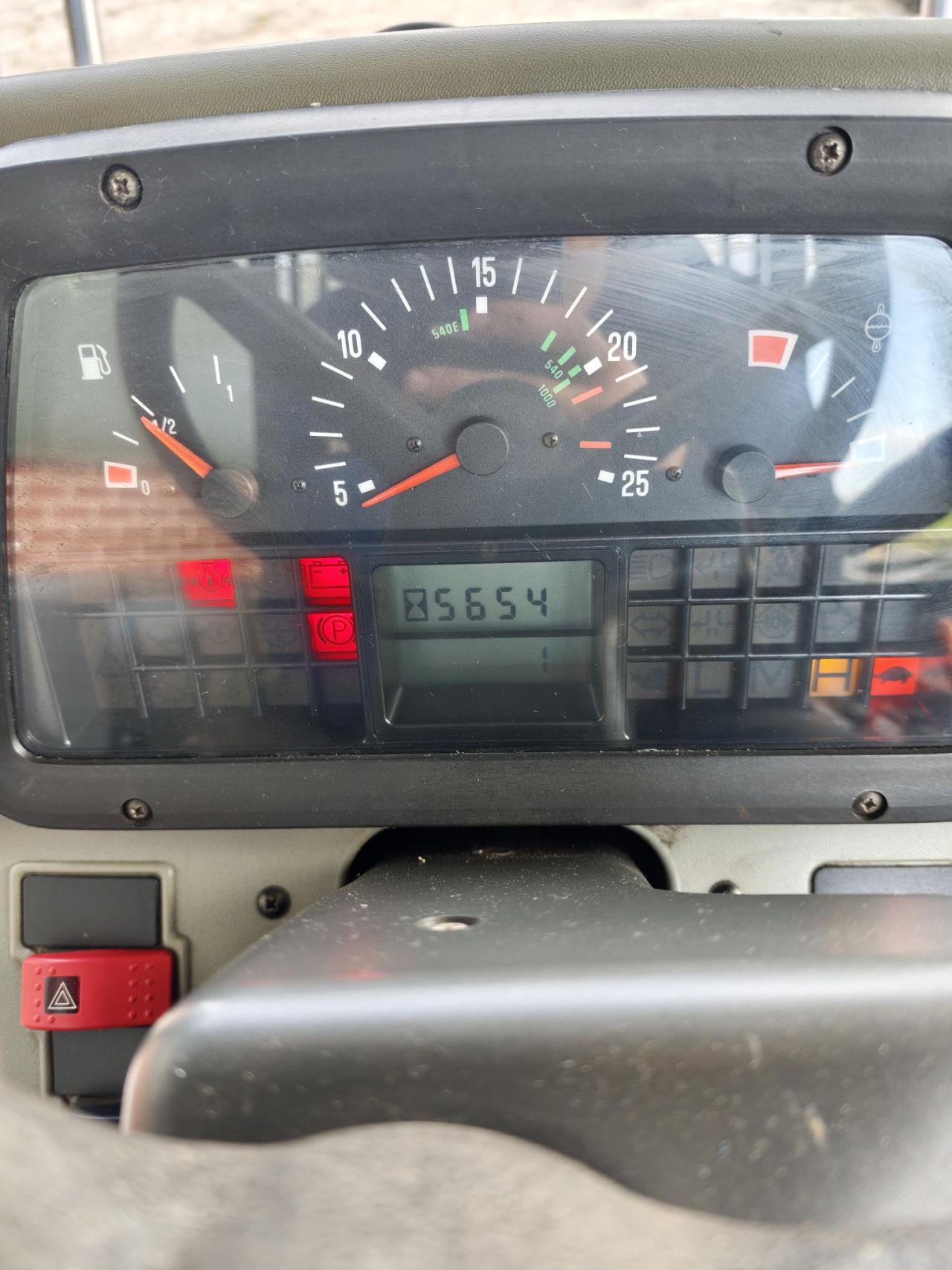 Massey Ferguson 4345