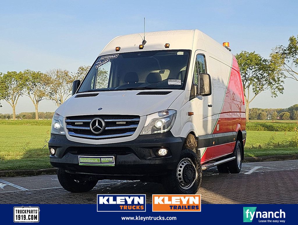 MERCEDES-BENZ SPRINTER 519 L2H2 V6 3.0 LTR ac automaat 4X4! sperdifferentieel standkachel camera EURO6 cruisecontrol xenon