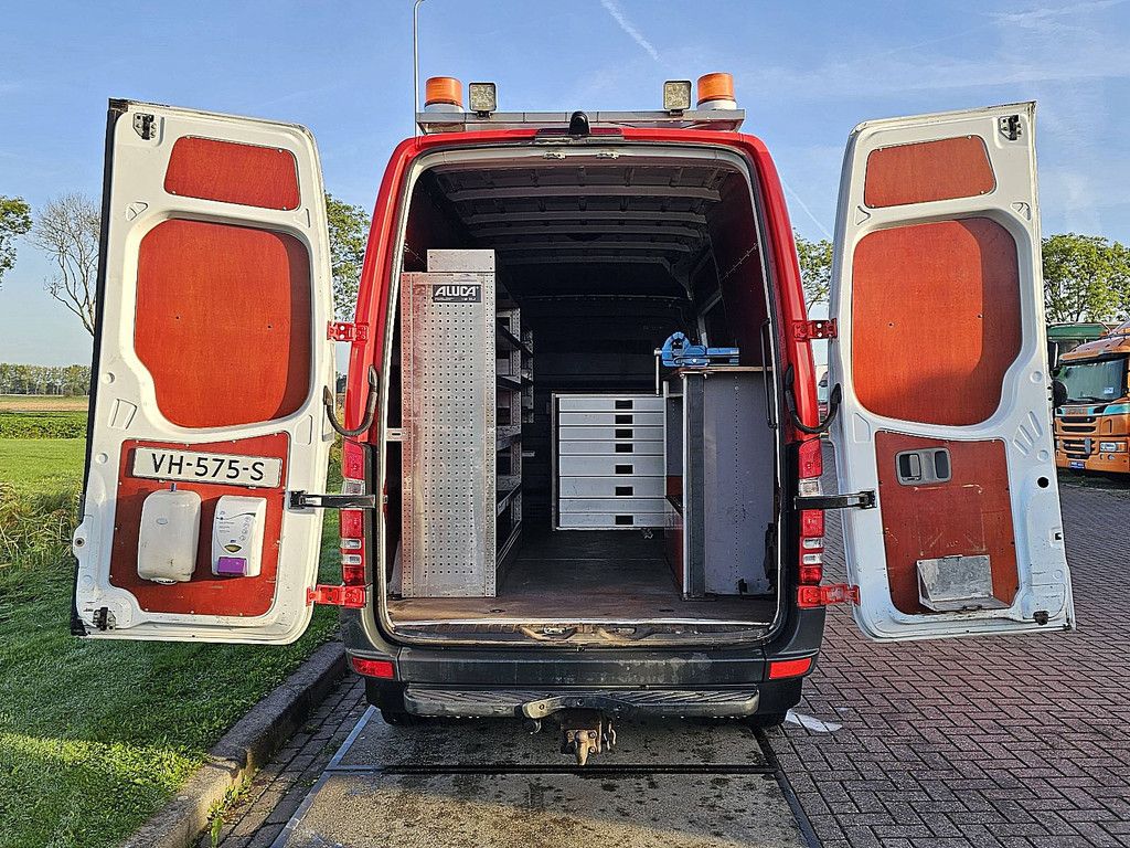 MERCEDES-BENZ SPRINTER 519 L2H2 V6 3.0 LTR ac automaat 4X4! sperdifferentieel standkachel camera EURO6 cruisecontrol xenon