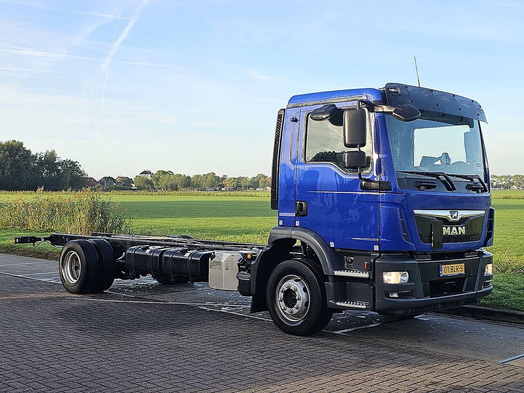 M.A.N. 12.250 TGM